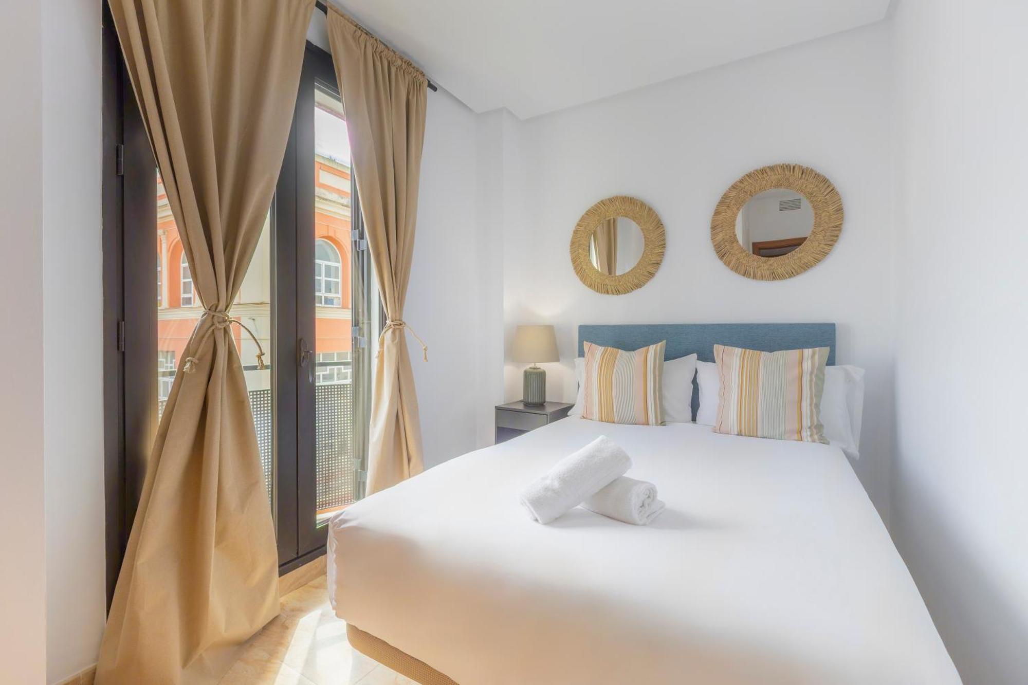 Apartamentos Moon Dreams Puerto El Puerto de Santa María Εξωτερικό φωτογραφία